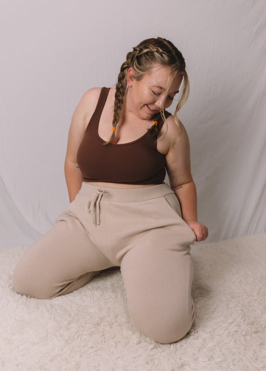 The Finley - Beige Knitted Pants