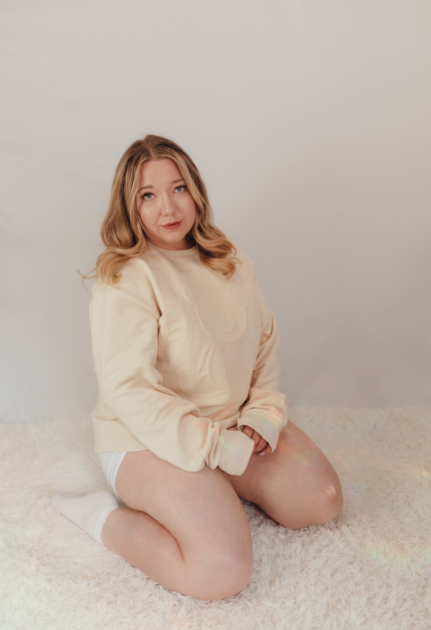 The Theo -  Beige Teddy Bear Sweatshirt
